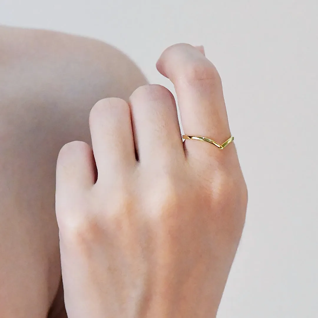 [-50%] V Ring
