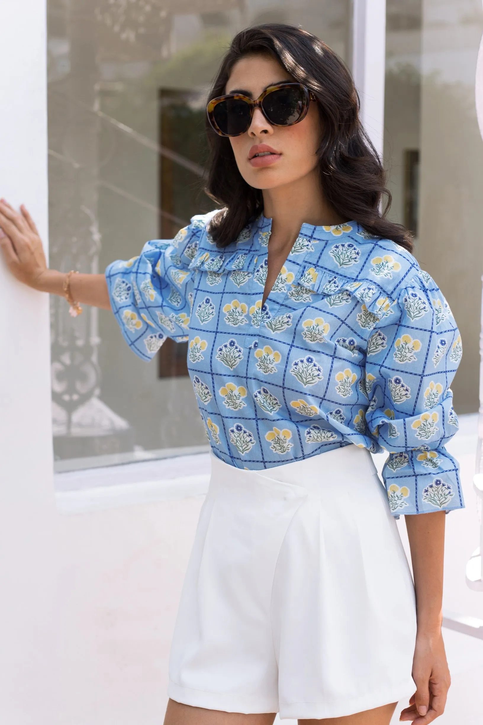 1588 Stella Top