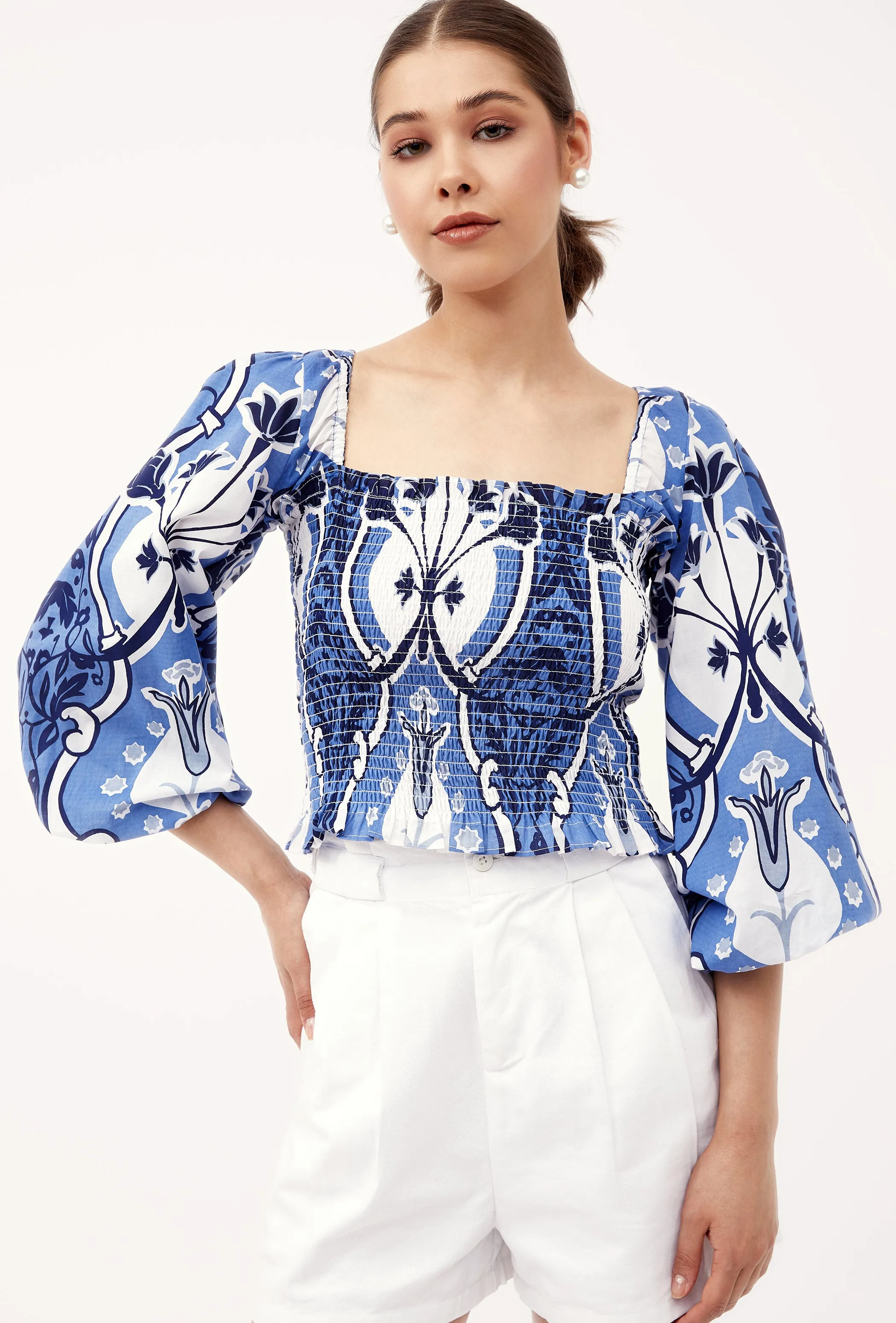 1597 Gloria Top