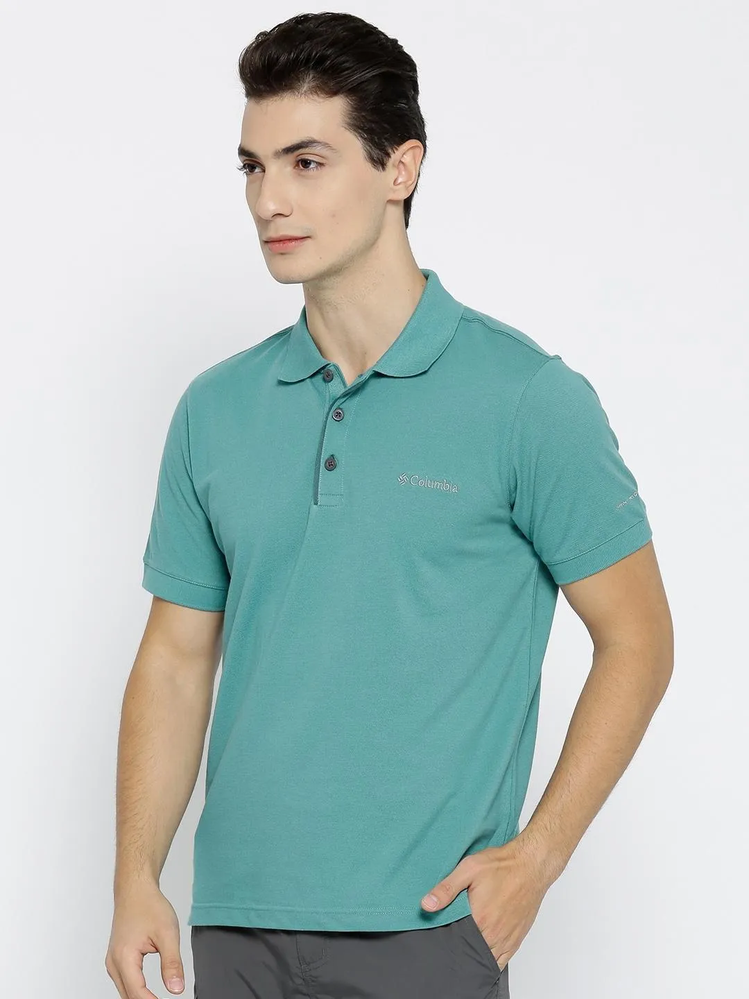 Columbia Men Green Cascade Range Solid Polo T-Shirt