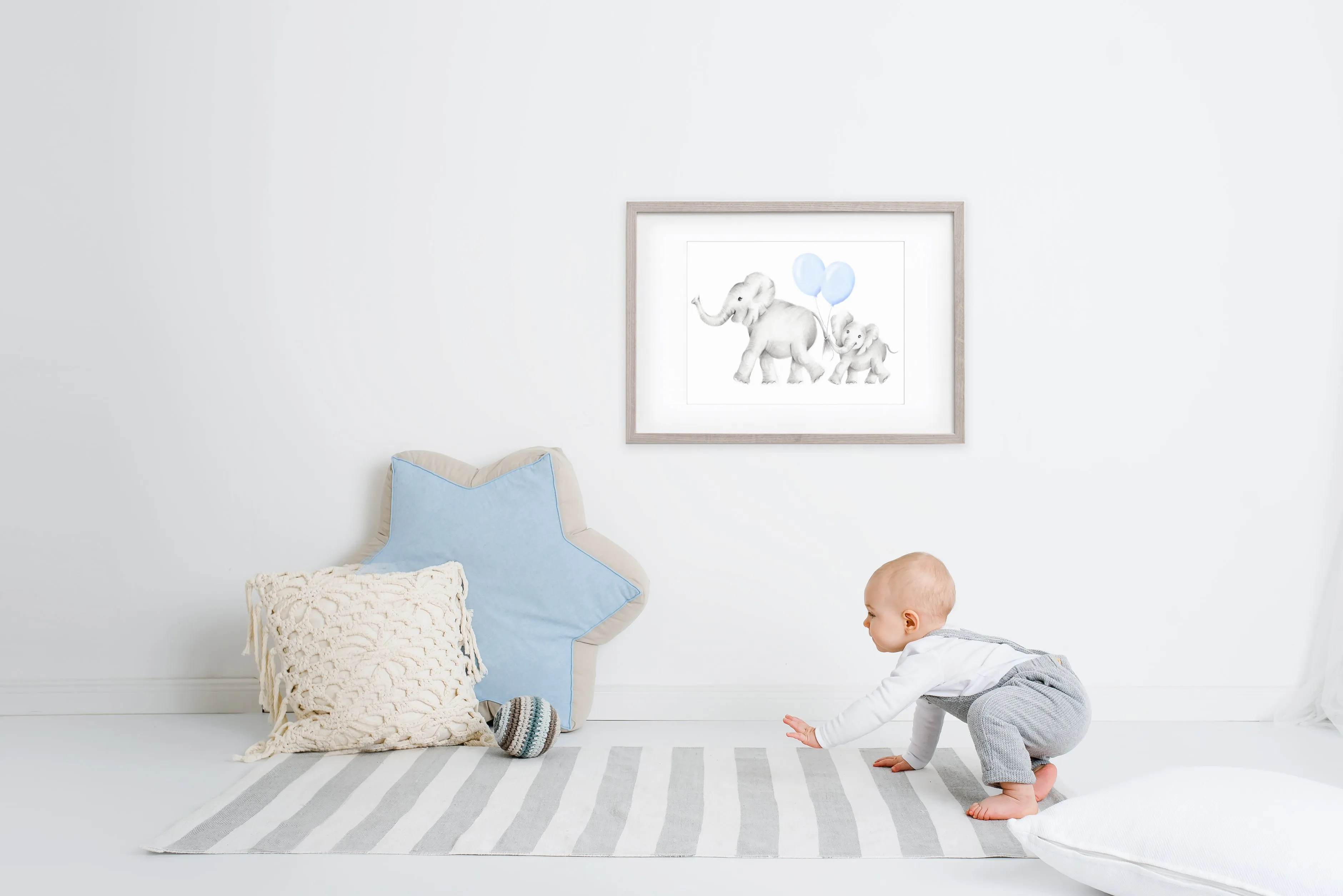 Elephant Mama & Baby Heart Balloons Print