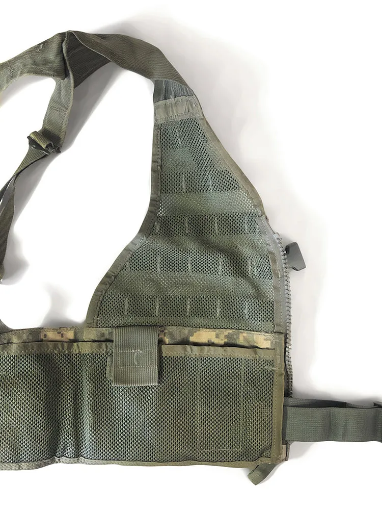 Fighting Load Carrier Vest ACU/UCP