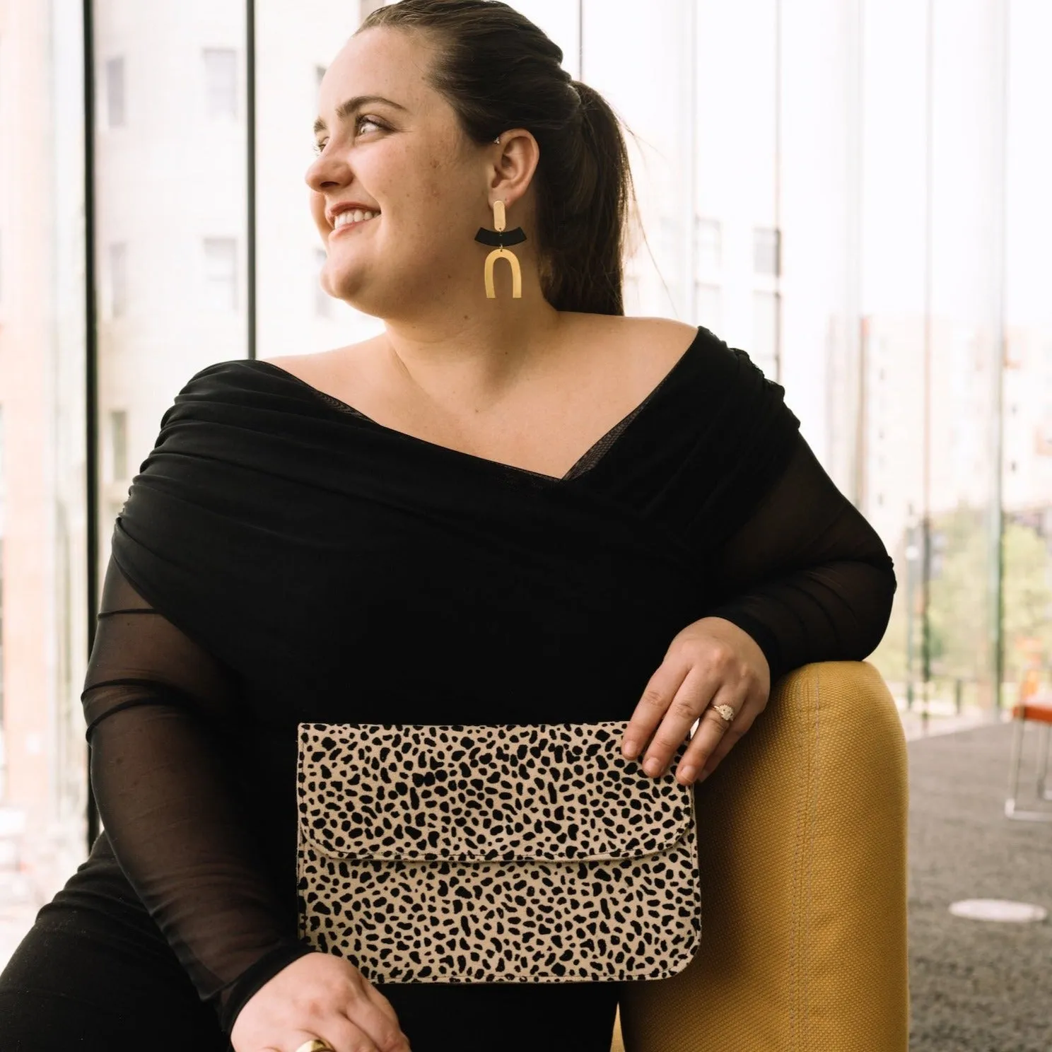 Hasna Convertible Bag