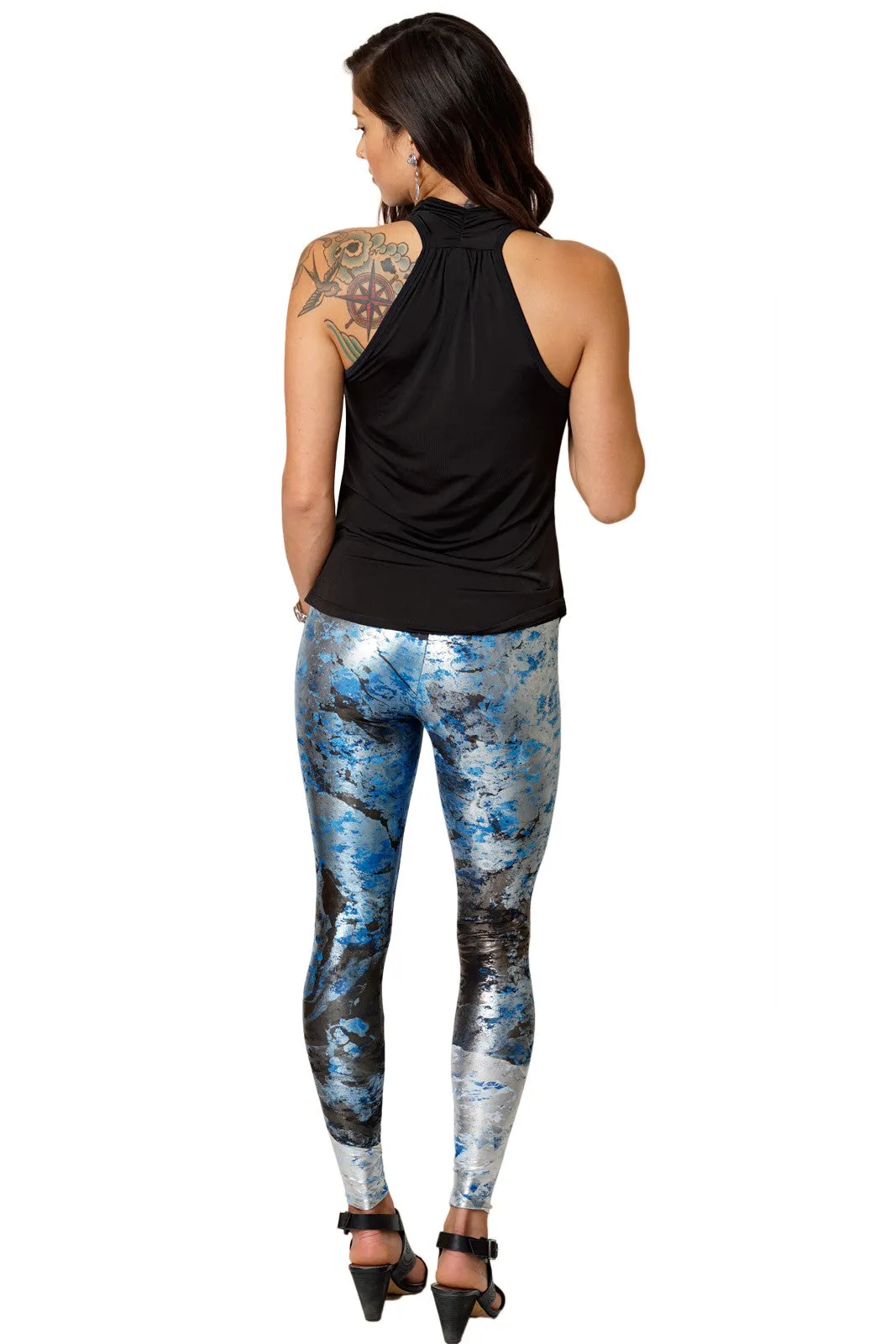 Leggings Foil - Colorful Nature Inspired Athletic Fashion - Kamchatka