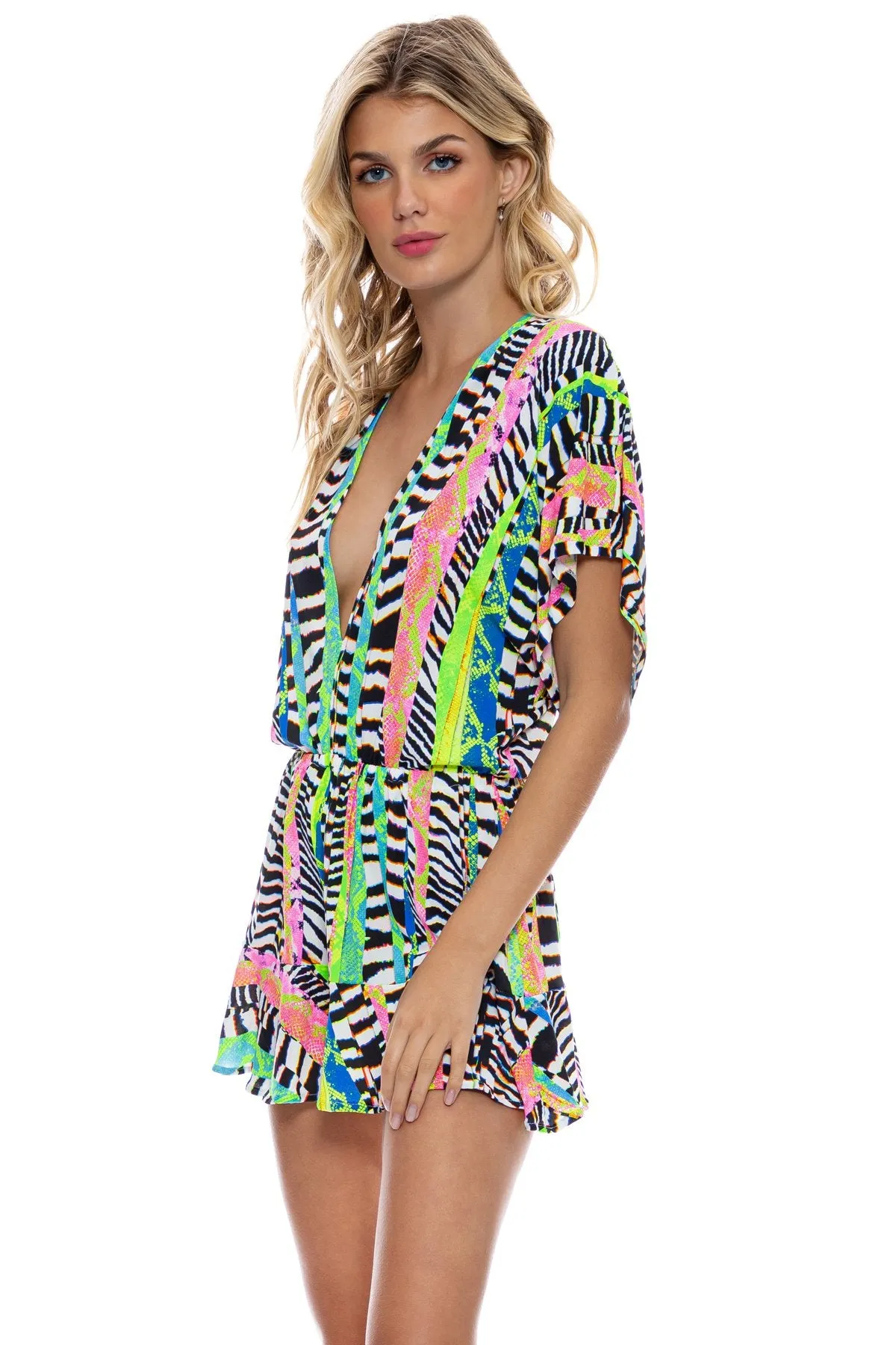 LULI DISCO - Playera V Neck Ruffle Dress • Multicolor