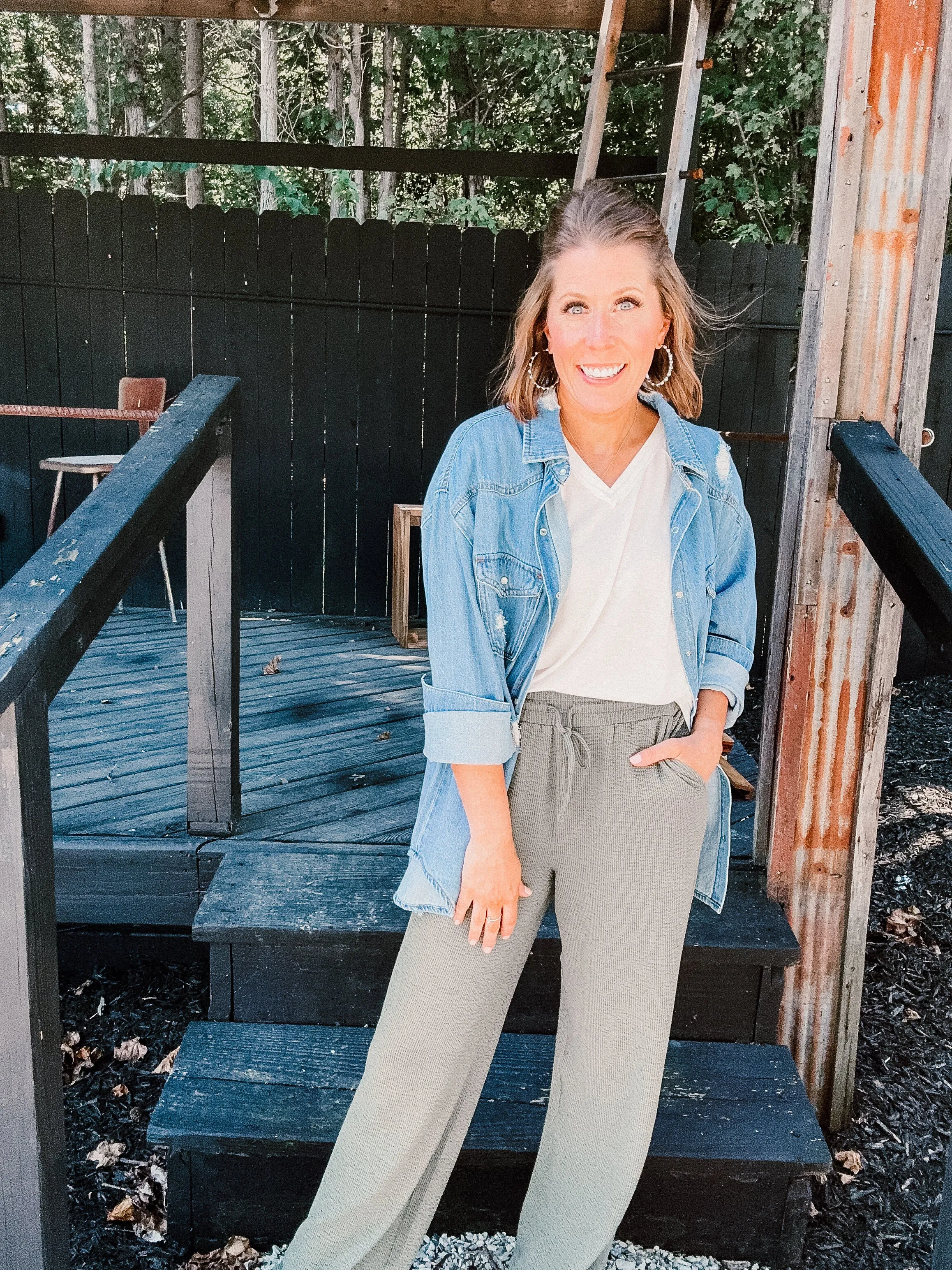 Medium Relax Fit Denim Shirt