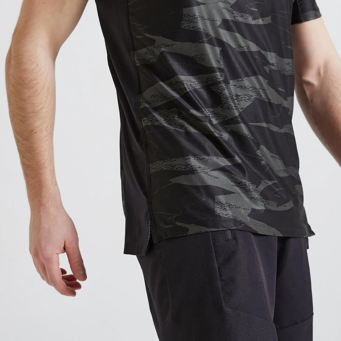 Men's Fitness Cardio Training T-Shirt 500 - Khaki/Camo Print