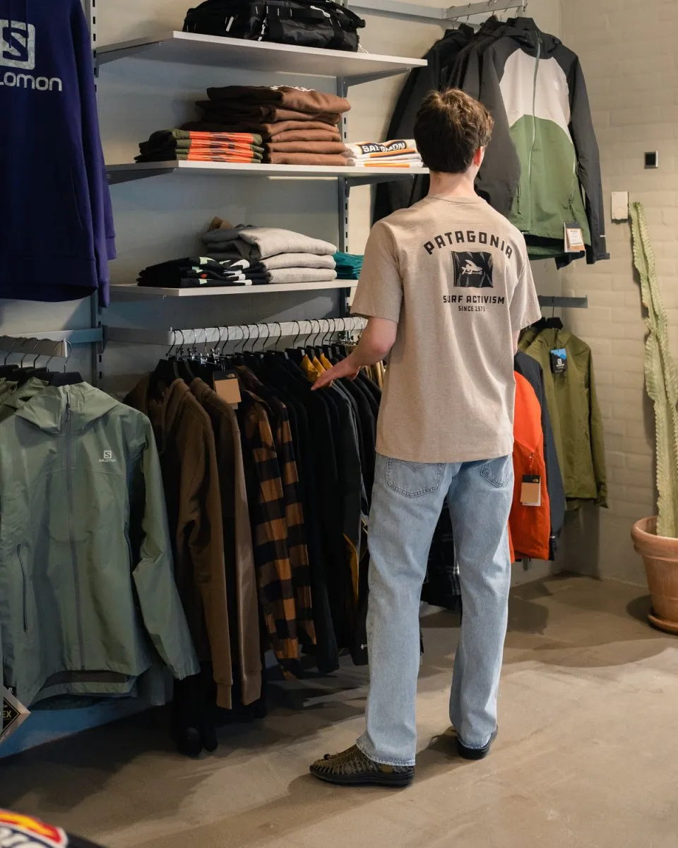 M's Fly The Flag Tee - Shroom Taupe