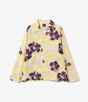 One-Up Shirt – Ivory Floral Papillon Print Rayon