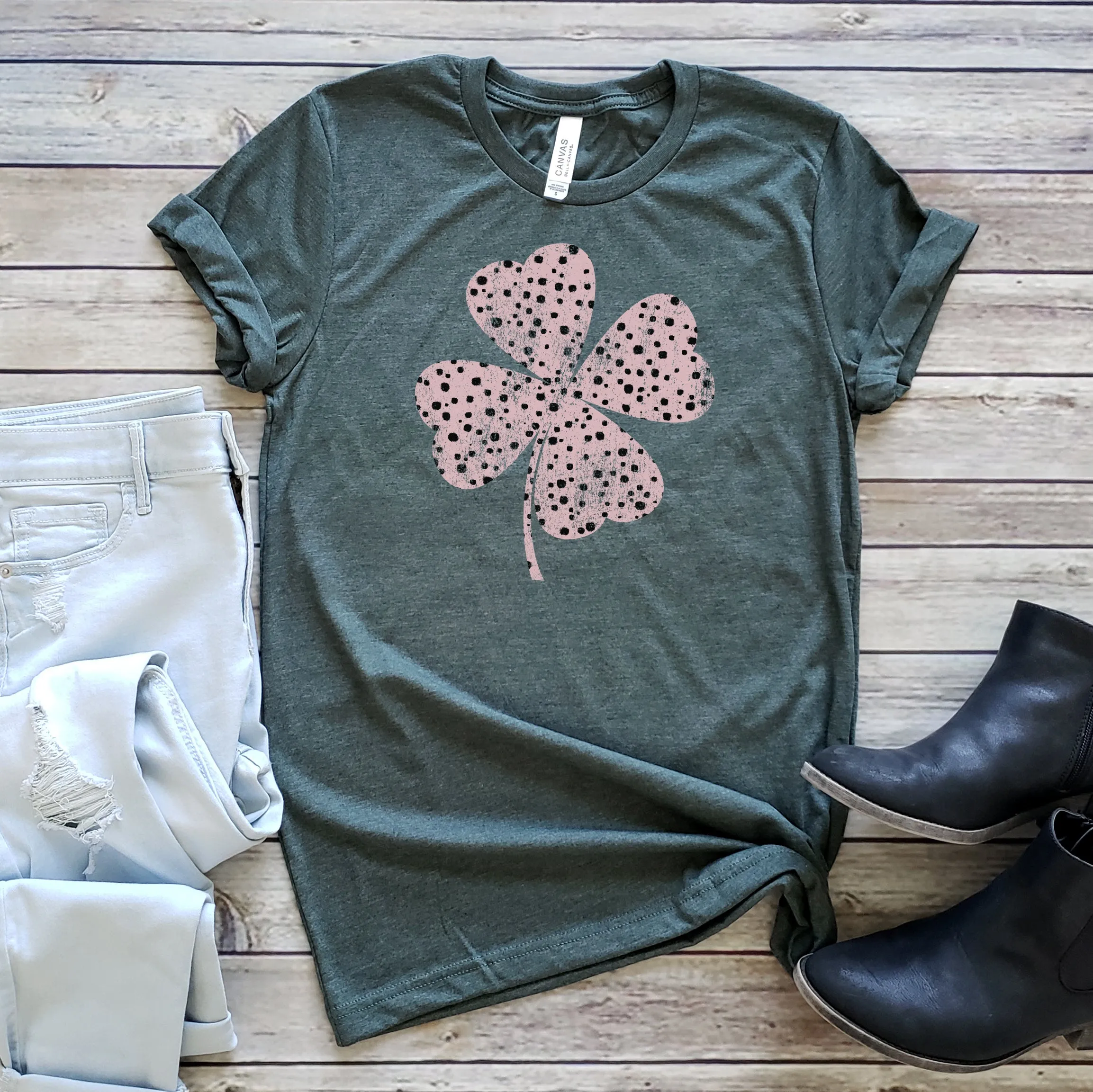 PINK ANIMAL PRINT CLOVER TEE