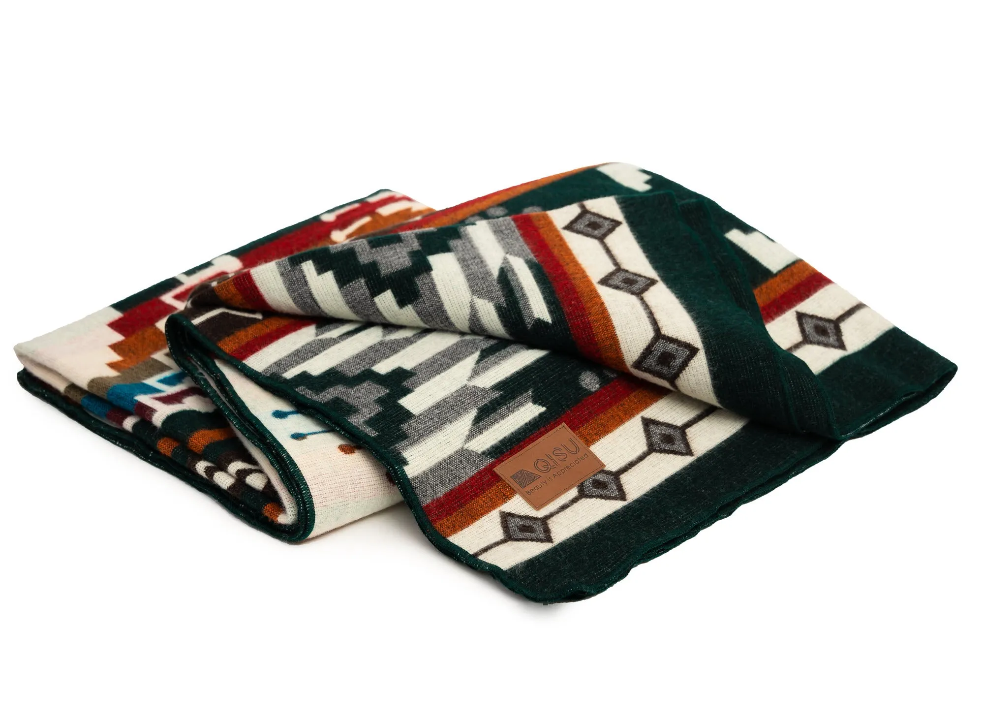 QISU Collared Trogon Wool Blanket – Tropical-Inspired Holiday Warmth