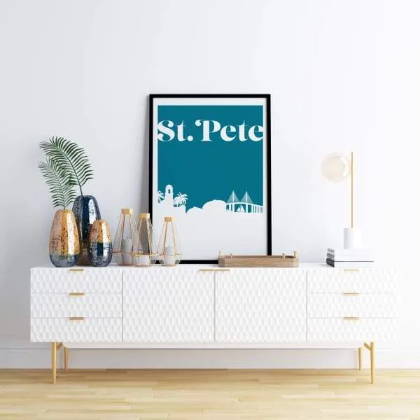 St Petersburg, Florida retro inspired city skyline