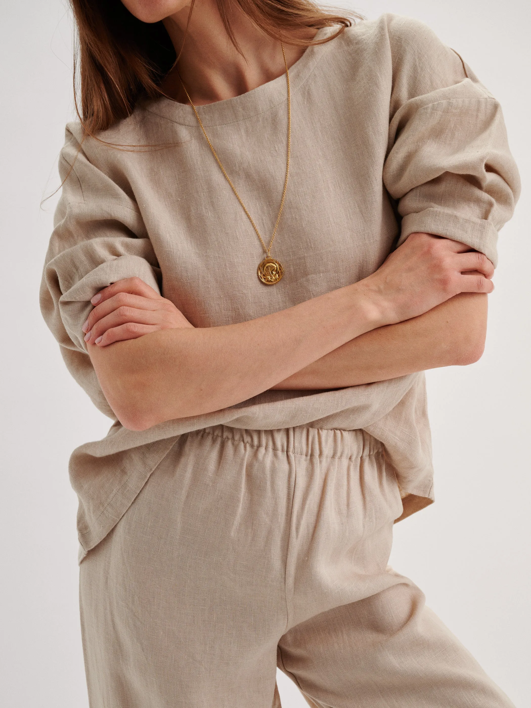The Saria Top in Linen