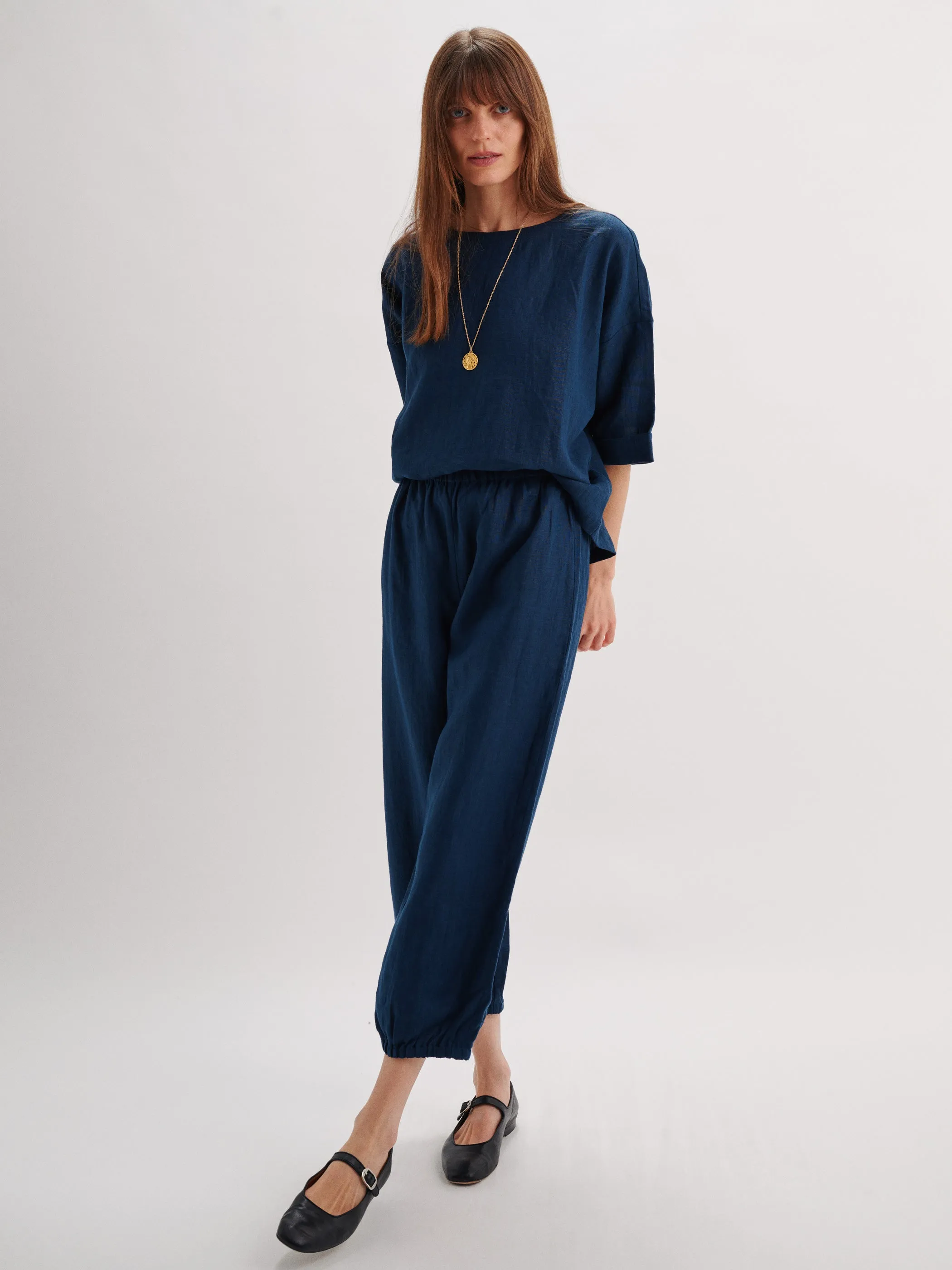 The Saria Top in Linen
