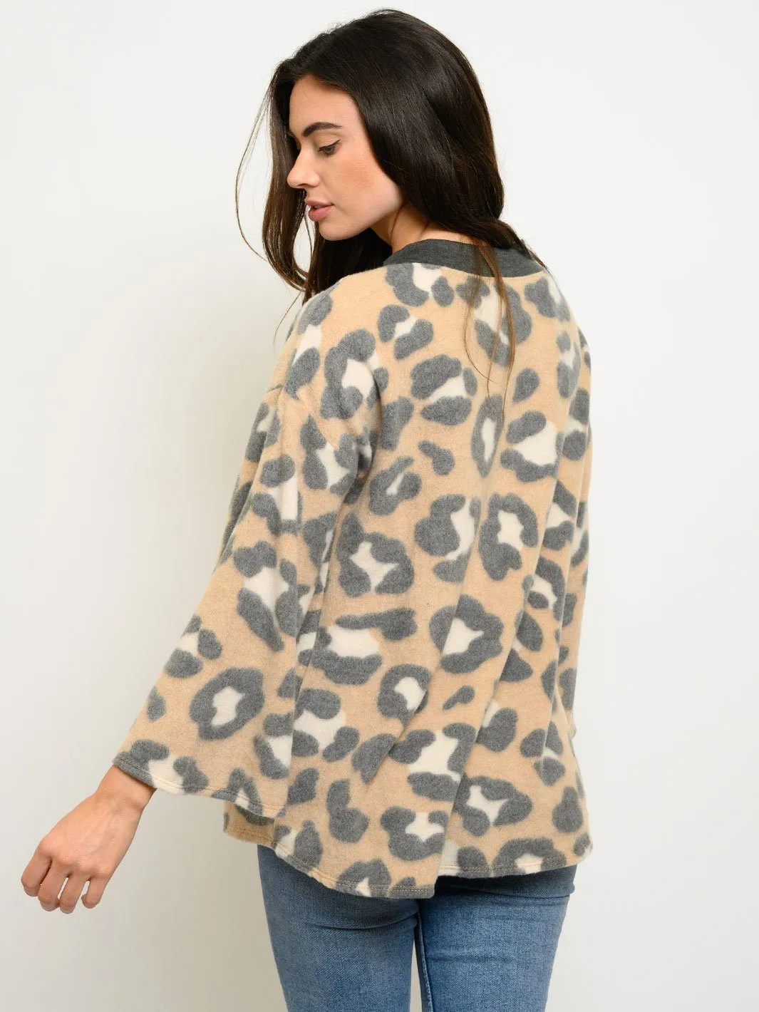 WOMEN'S ANIMAL PRINT V-NECK TUNIC TOP