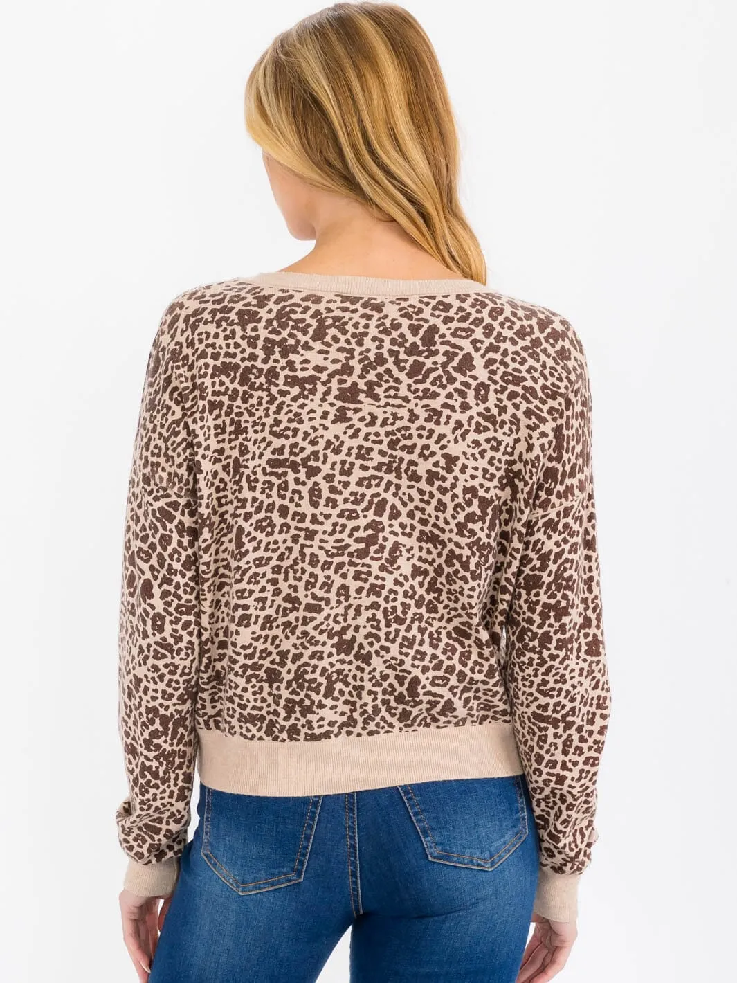 WOMEN'S LONG SLEEVE ANIMAL PRINT TOP
