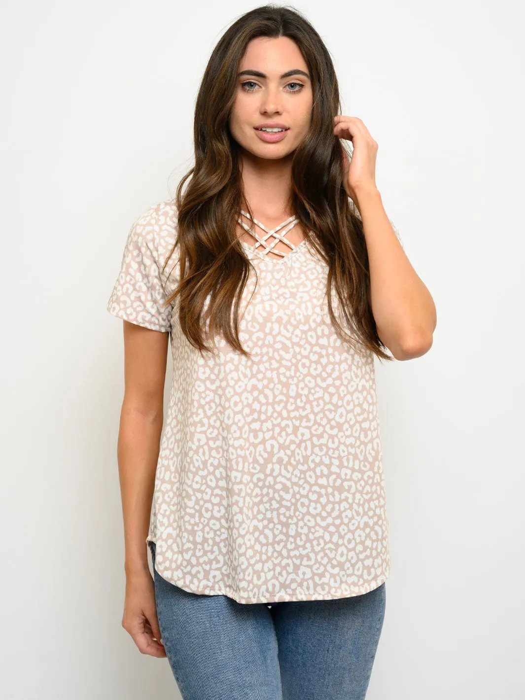 WOMEN'S SHORT SLEEVE ANIMAL PRINT TOP